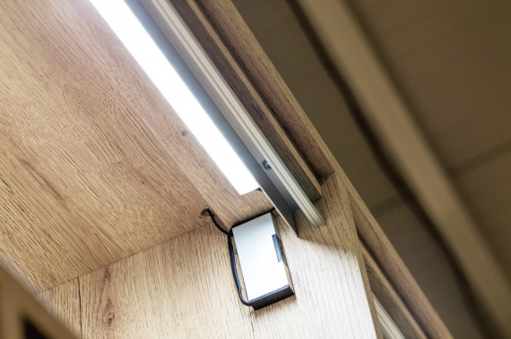 Sada led osvětlení skř.GRANDE 200cm - jen osobní odběr